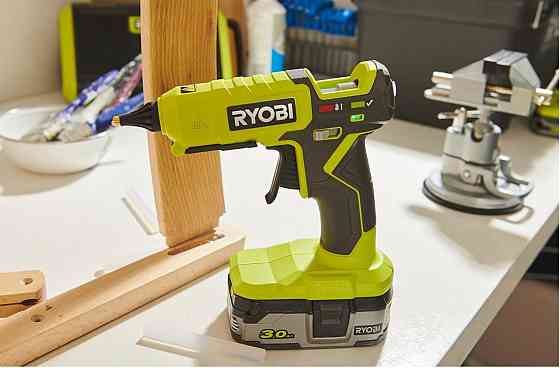 Пістолет клейовий RYOBI RGL18-0 акумуляторний ONE+18В (без АКБ та ЗУ) (5133005002) Одеса