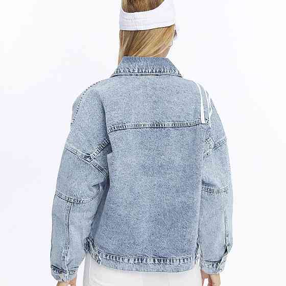 Женская джинсовая оверсайз куртка с лампасами 100% коттон Одесса