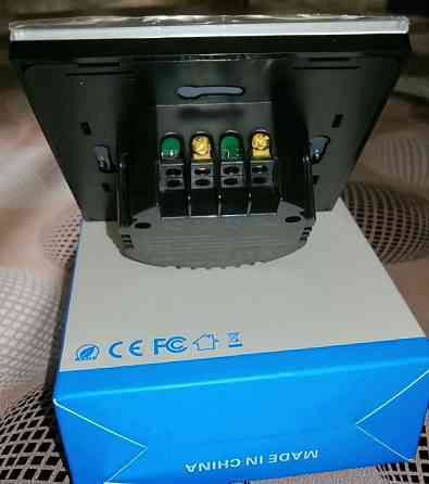 Выключатель сенсорный UBARO.  UBARO Eu AC100-240V Харьков