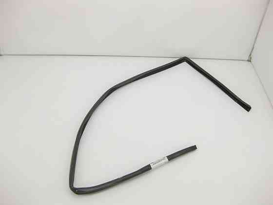 Mercedes-Benz  A2037250325 Ущільнювач опускного скла лівих дверей CL203 Sportcoupe C203 Одеса