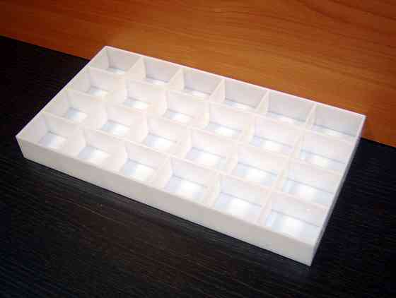 Короб EKOSTAR 24 клітинки 40х50х30 для кілець молочн Київ