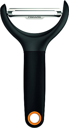Нож для чистки овощей с подвижным лезвием Fiskars 