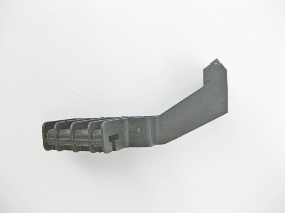 Mercedes-Benz  A1647330414 Тримач - кронштейн рами ручки на замку задніх правих дверей GL X164 ML W164 Одесса - изображение 7