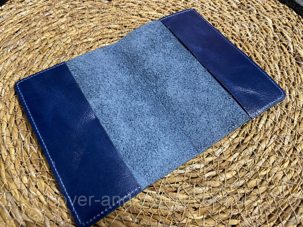 Синя шкіряна обкладинка на паспорт карта світу ST Leather Київ - фото 9
