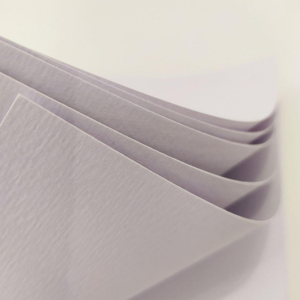 Відео огляд! Папір для скетчингу А4 250 г\м2 на 50 аркушів, альбом для малювання на спіралі із щільним папером Кам'янець-Подільський - фото 3