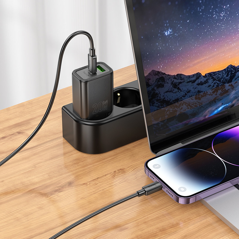 Мережевий зарядний пристрій з кабелем HOCO N61 Gentle PD20W+QC3.0 charger set(C to iP) Black Одеса - фото 4