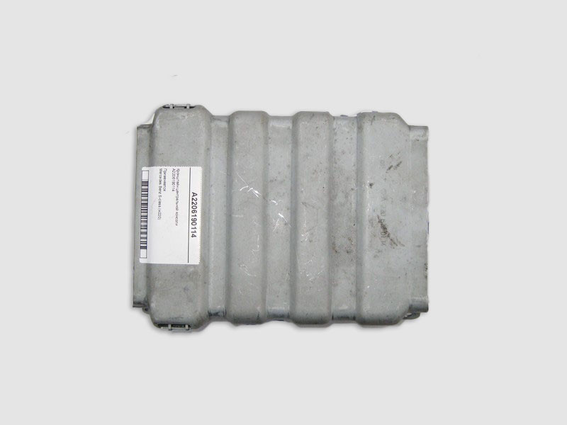 Mercedes-Benz  A2206190114 Кронштейн центральної консолі S-Class W220 Одесса - изображение 1