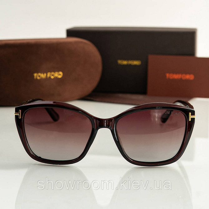 Жіночі брендові сонцезахисні окуляри TF (05260) polaroid чорні Київ - фото 1