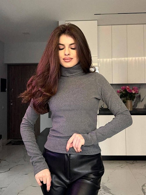 Женский базовый теплый гольф из ткани пума Графит, 42/44 Одесса - изображение 1