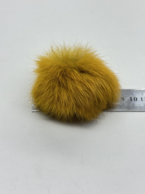 Помпон на шапку з натурального хутра кролика 7-8 см Гірчичний Харків - фото 2