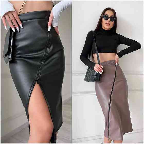 Кожаная юбка миди с разрезом 