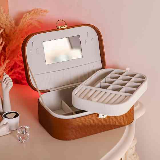 Двоярусна шкатулка для прикрас з еко-шкіри з замком Київ