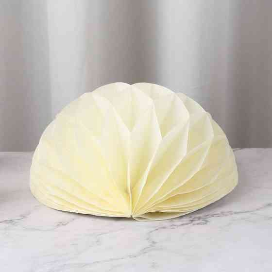 Шар из бумаги Соты 25 см кремовый Киев