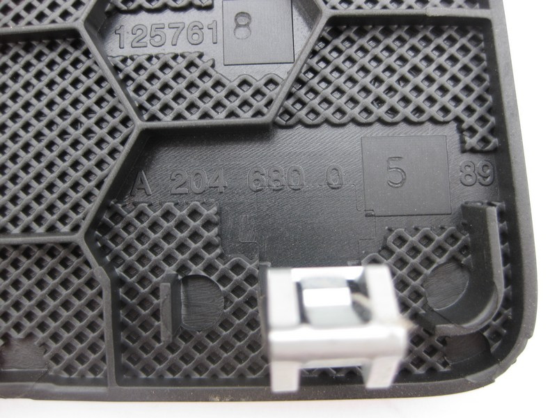 Mercedes-Benz  A2046800589 9051 Сітка торпеди під індикатор парктроніків чорна C-Class W204 Одесса - изображение 3