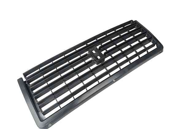 Решетка 2107 черная без молдинга радиатора Мукачево