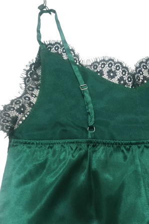 Піжама жіноча атласна з мереживом майка і шорти Зелений XL-2XL Харків