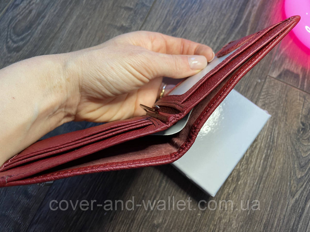 Женкий компактный кошелек бордового цвета на магнитах с зажимом для купюр Helen Verde Киев - изображение 4