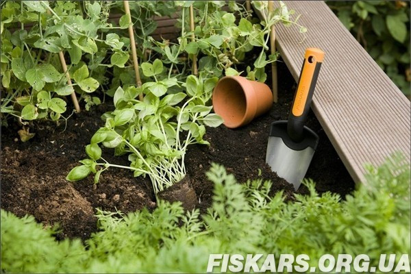 Садовий совок Fiskars 'Premium Planters" (137200/1000726) Нововолинськ - фото 7