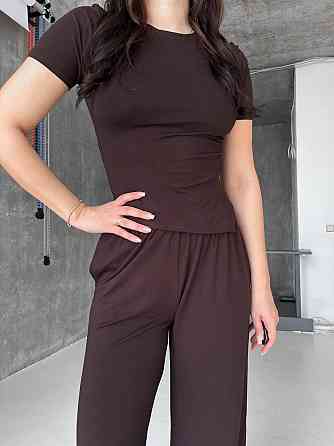 Жіночий прогулянковий костюм: футболка та штани з турецької віскози Шоколад, 44/46 Одеса