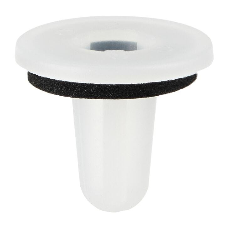 Вставка задних фонарей GA7B51146 Киев - изображение 1