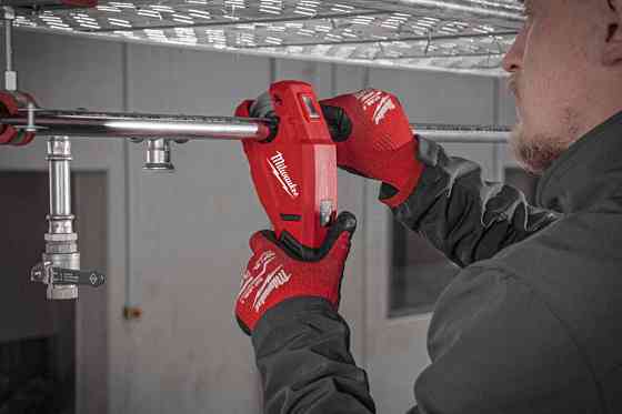 Труборез для труб из нержавеющей стали и меди аккумуляторный MILWAUKEE, M12 PCSS-0 Одесса