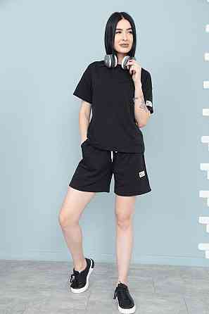 Трикотажный костюм с шортами 