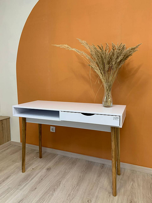 Письмовий стіл LION Сканді-1 Німфея Альба (білий)/Дуб Артизан (стільниця) (LION-041394) ТОП Львів - фото 7