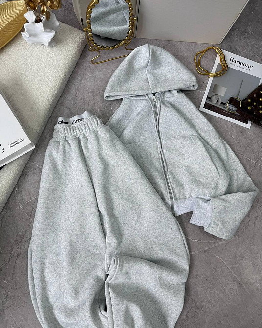 Женский утепленный прогулочный костюм двойка в спортивном стиле трехнить на флисе Серый меланж, 42/44 Одесса - изображение 2