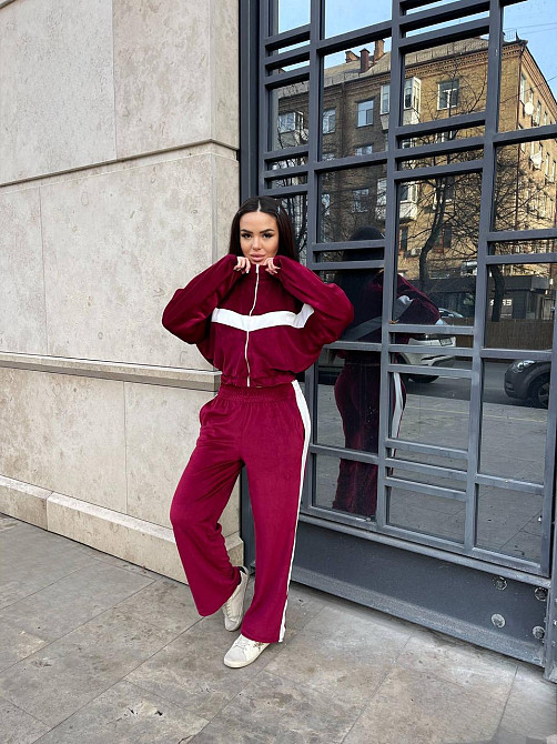 Жіночий стильний повсякденний костюм-двійка велюр спорт Бордо, 44/46 Одеса - фото 10