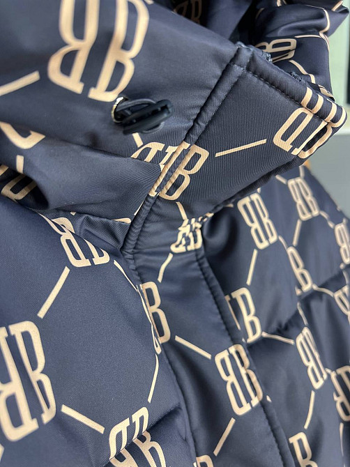 Куртка женская оверсайз демисезонная HAIZIYUAN 192 с капюшоном узор буквы BB графит, графит, L Киев - изображение 6