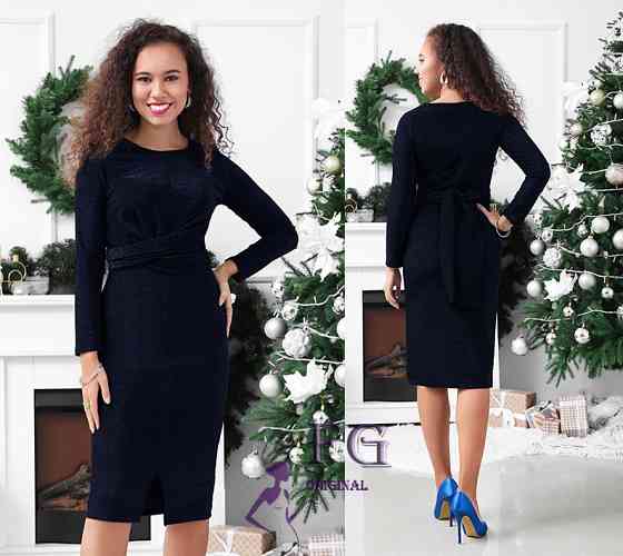 Нарядное платье миди с люрексом 