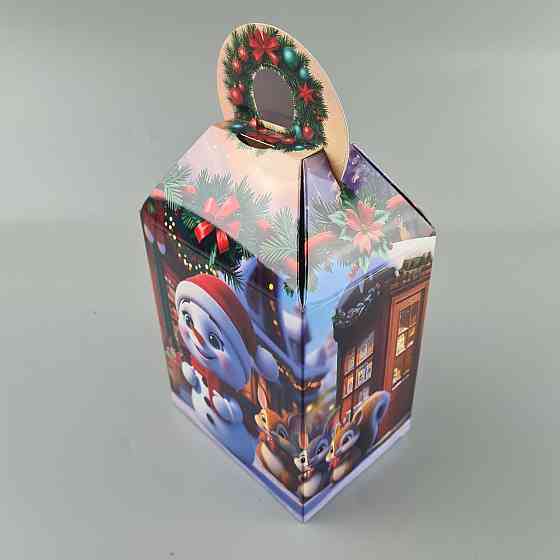 Новогодняя подарочная картонная упаковка для конфет (700грм) №232 