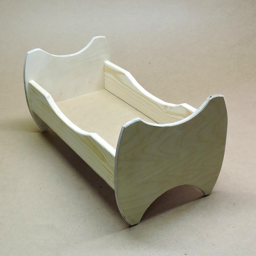 Кровать для кукол 