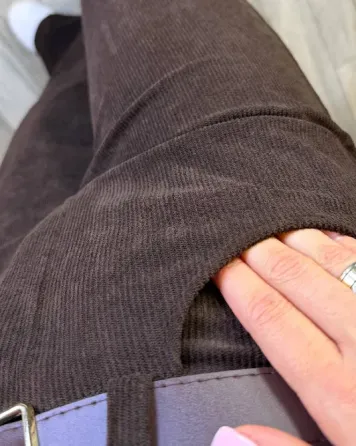 Женские вельветовые эластичные шоколадные штаны с ремнём Одесса