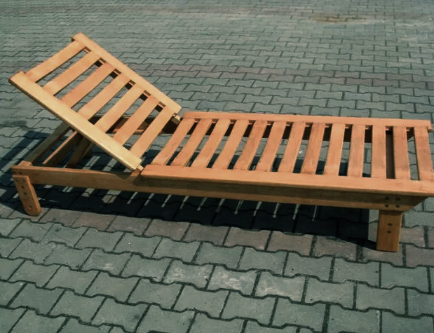 Шезлонг садовый 