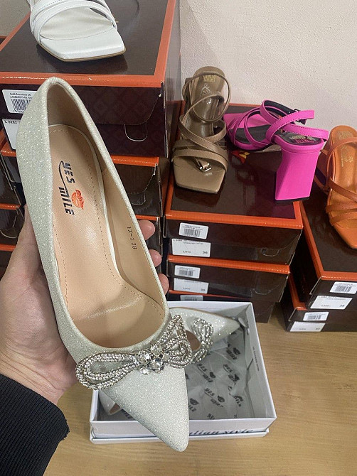 Туфлі жіночі YES MILE білі еко-шкіра 38р.-24.5см 39р.-25.5см каблук (5347) Коломия - фото 2