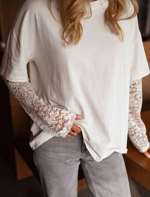 Женский стильный оверсайз лонгслив с гипюровыми рукавами турецкий кулир Одесса - изображение 3