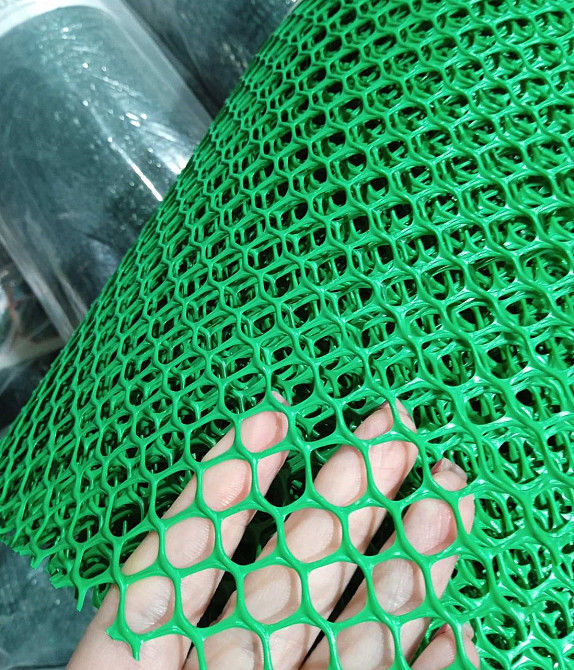 Сітка пластикова 6*8 мм 0,8 м*30 м садова зелена Сота Дніпро - фото 9