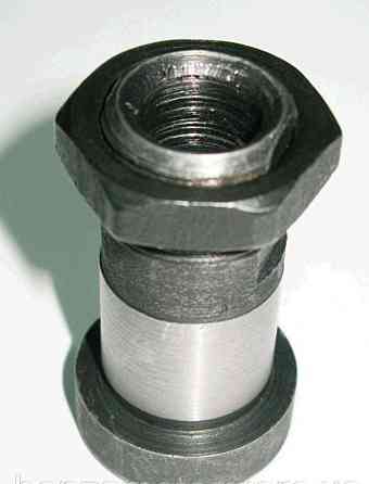 Втулка задньої зірки (з гайкою) ЯВА 350 Мукачево