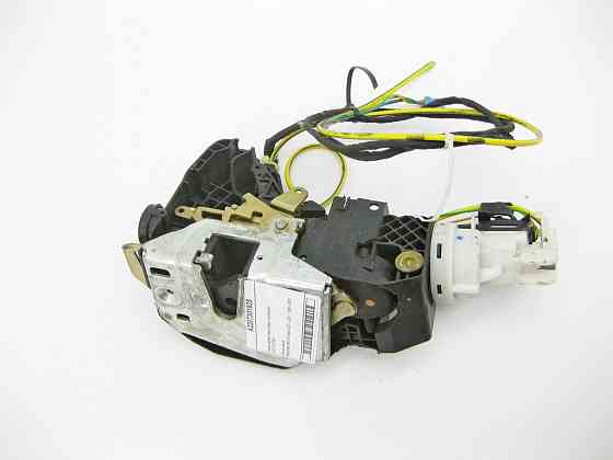 Mercedes-Benz  A2207301935 Замок задніх лівих дверей з дотяжкою S-Class W220 Одеса