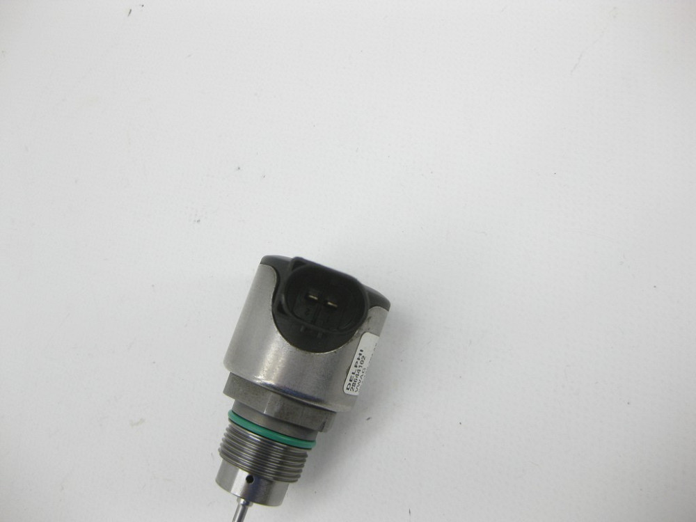 VAG  057130764AS Клапан регулювання тиску на паливній рампі Одесса - изображение 3