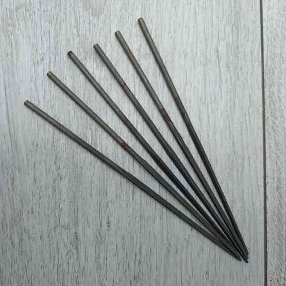 Надфіль тригранний для точної обробки металу та дерева Харків