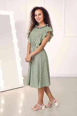 Платье в горошек с воланами 