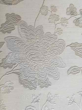 Шпалери вінілові на паперовій основі Sirpi Italian Silk 7 квіти листя гілки сріблясті структурних на білому 3д Київ