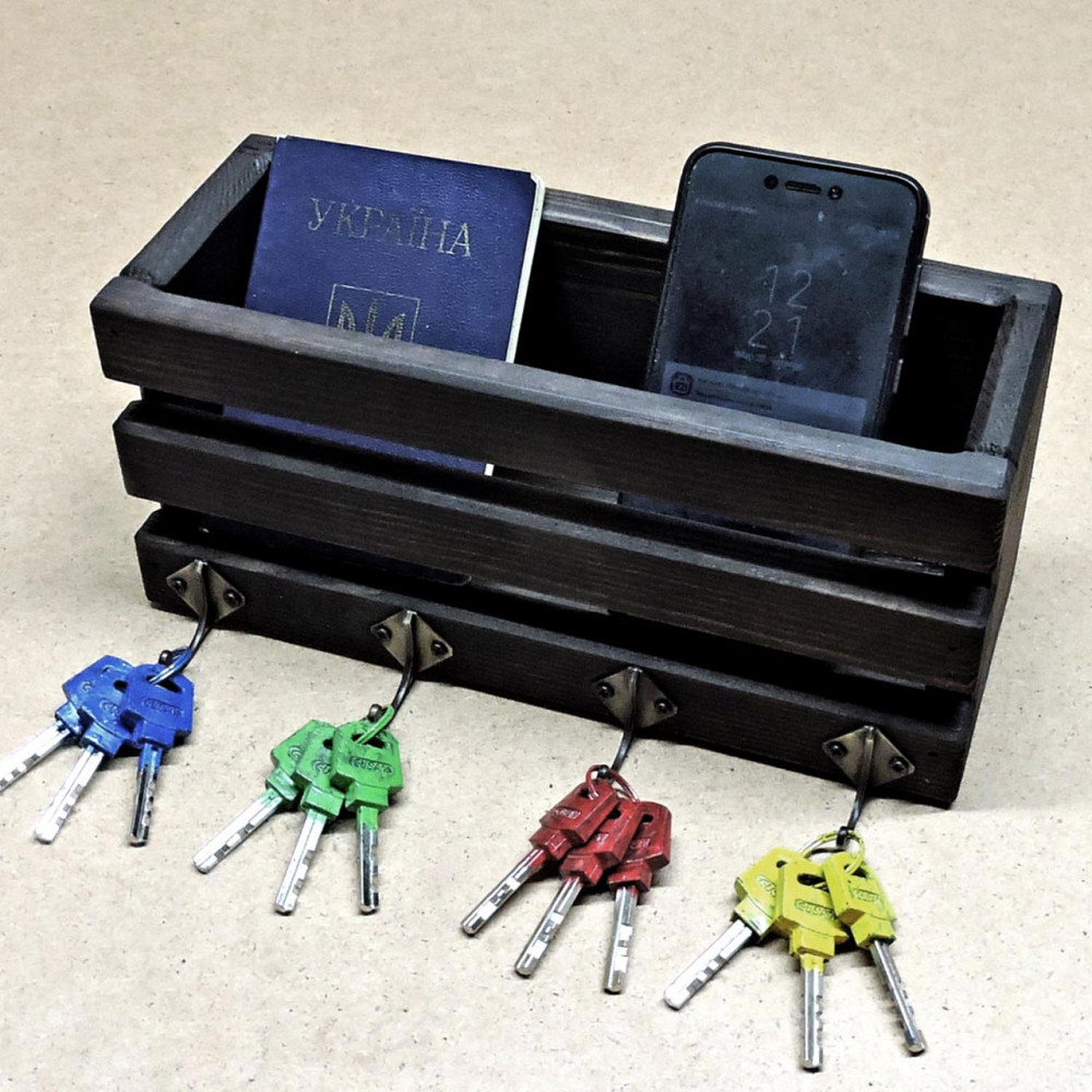 Ключница деревянная 