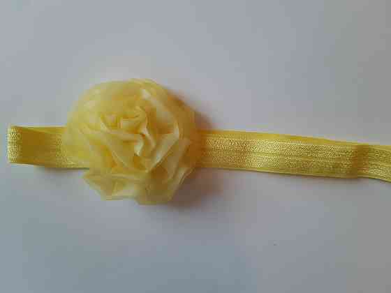 Дитяча пов'язка жовта - розмір універсальний (на резинці), квітка 7см Київ