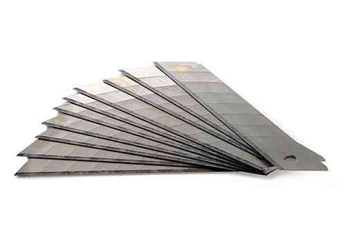 Лезо сегментоване 18 мм 0.5мм сталь SK2 APRO Рівне