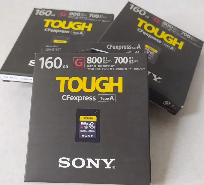 Карта памяти: SONY 160 GB CFexpress Tyre A CEAG160T, SYM. Киев - изображение 1