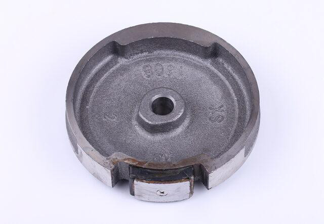 Маховик — 156F Мукачево - фото 1