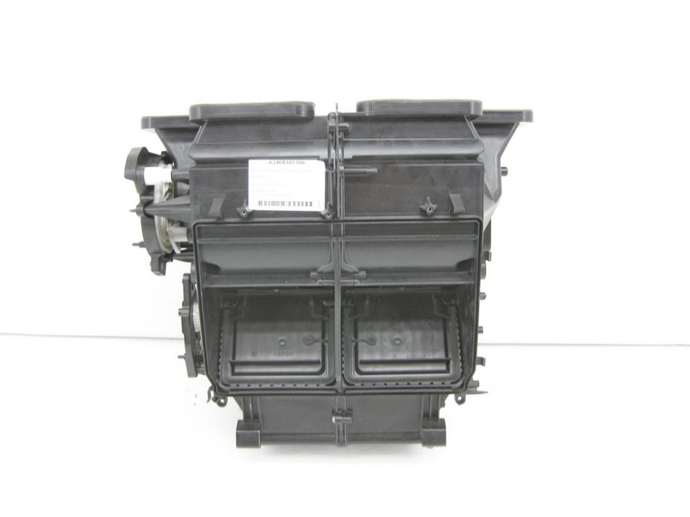 Mercedes-Benz  A2468307700 Корпус пічки розподільника повітря салону CLA C117 CLA Shooting Brake X117 GLA X156 A-class W176 B-class W242 B-class W246 Одеса - фото 1